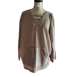 🔥PRICE DROP🔥Ruby Rd black/tan striped pullover Vneck with pocket in front size L